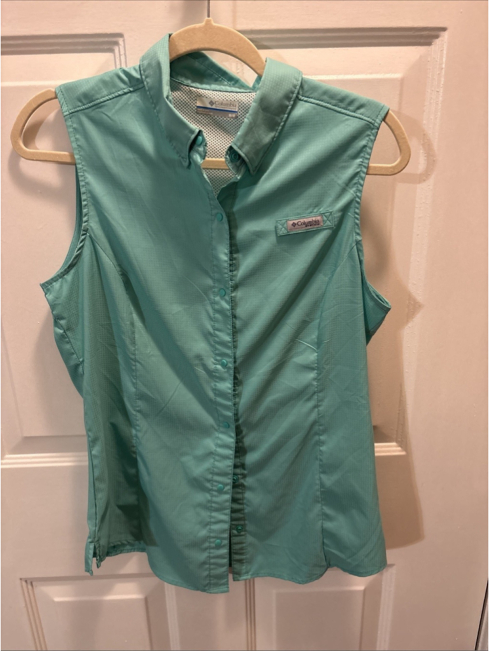 Columbia PFG Vented Sleeveless Snap Shirt Teal Green Woman's Medium 1109